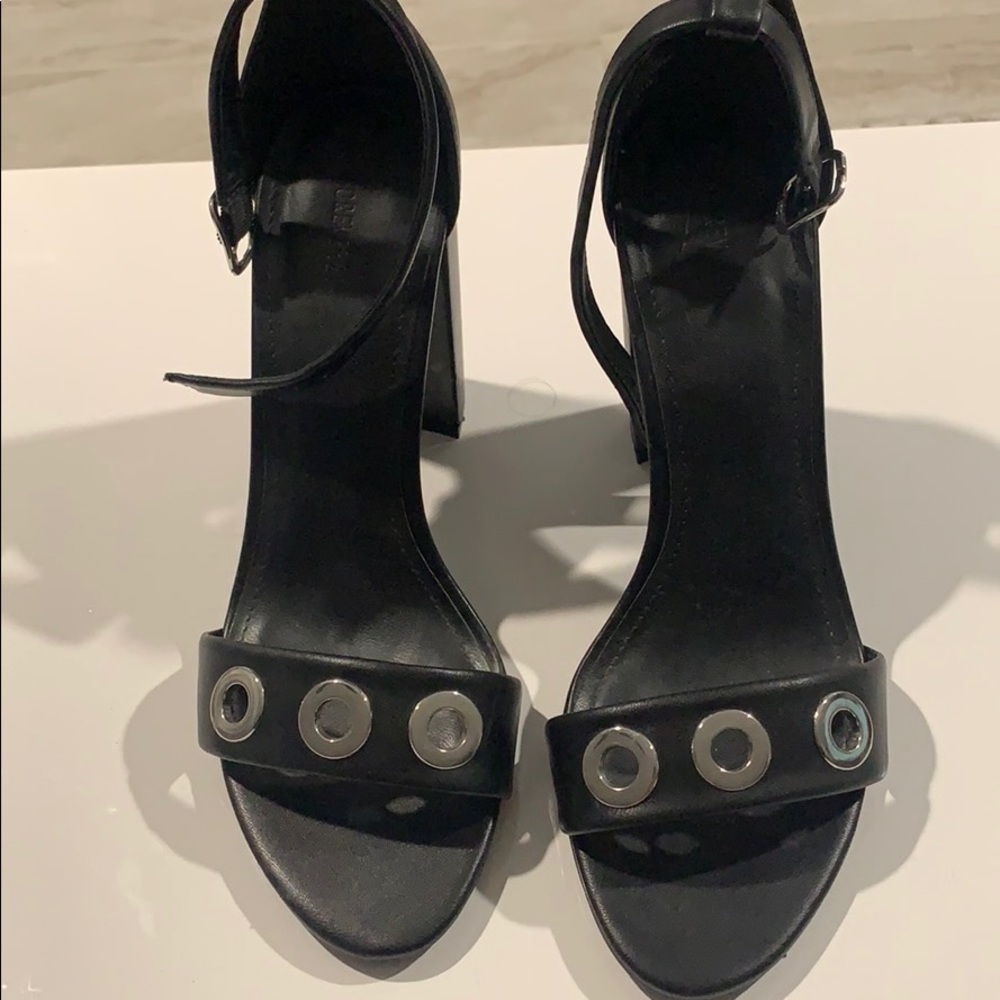 Forever 21  Super comfortable heels